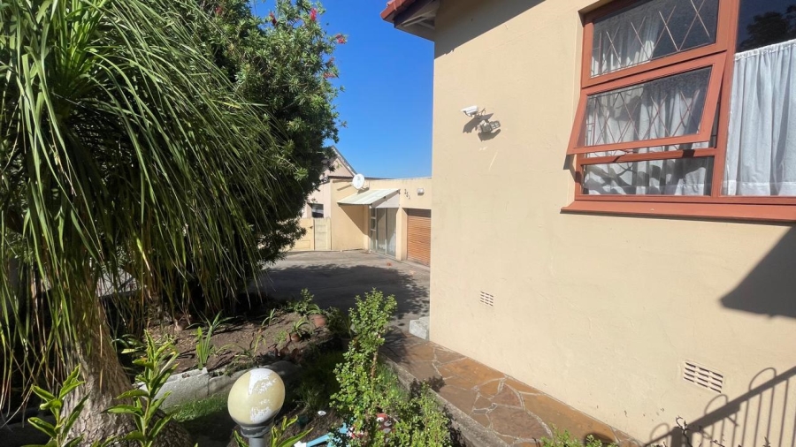2 Bedroom Property for Sale in Cambridge Eastern Cape